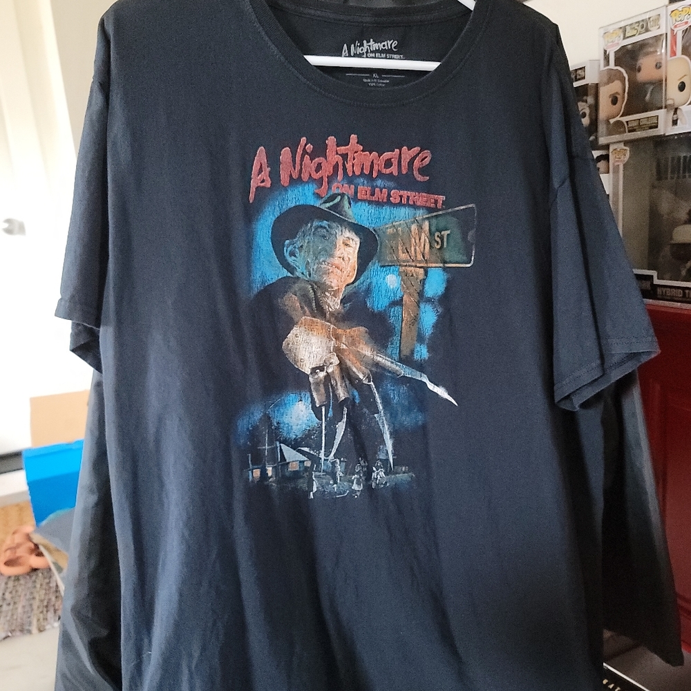 Nightmare On Elm St Tshirt Mens XL